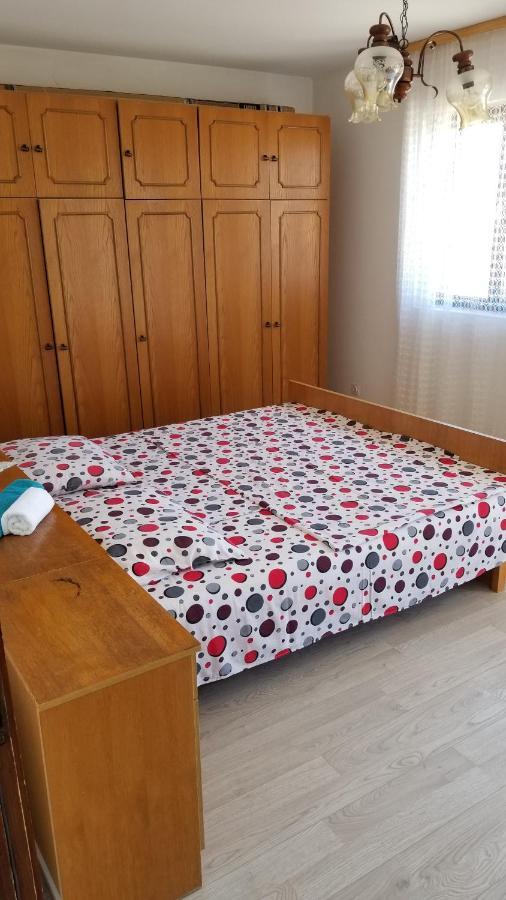 Apartman Samardzic Krk Town Exterior photo